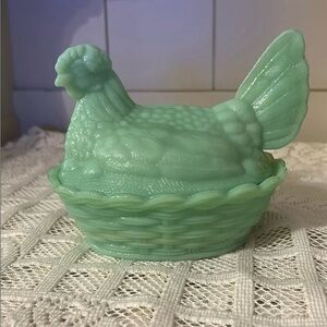 Jadeite Green Hen on Nest